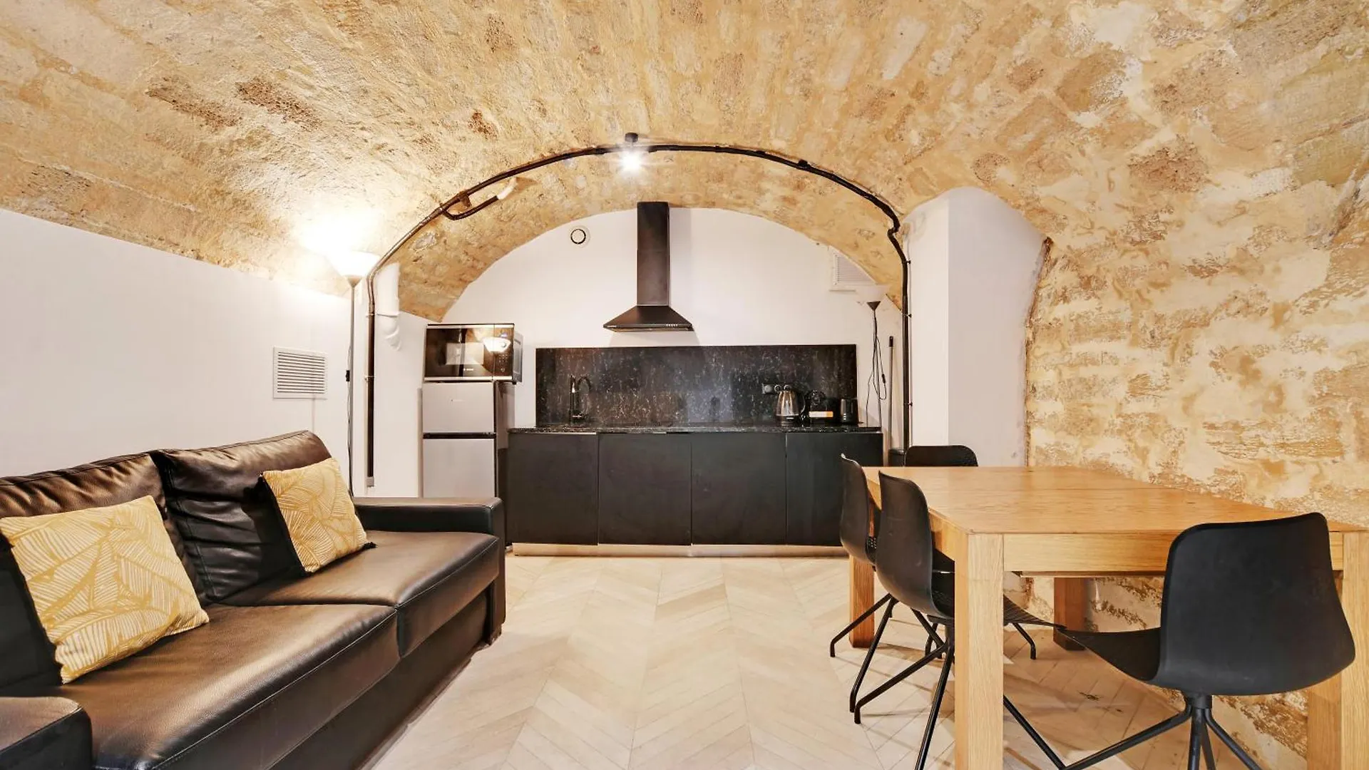 Pick A Flat'S Apartment In Place Vendome - Rue Saint-Honore パリ 0*,  フランス